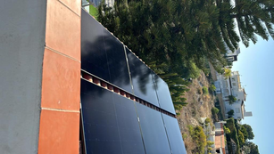 Energía Solar: Cómo los Paneles Solares Pueden Transformar tu Hogar y Reducir tus Costos Energéticos 3 Instalación de paneles solares en Calpe, Alicante